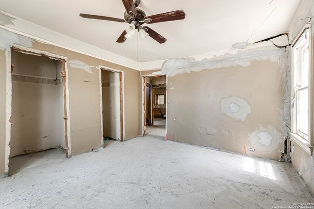 1409 Kentucky, San Antonio, TX 78201