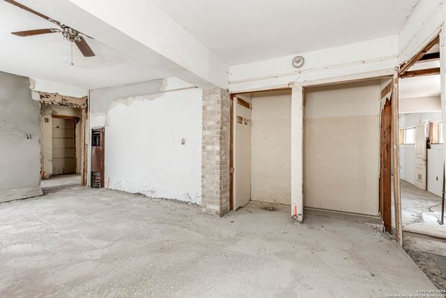 1409 Kentucky, San Antonio, TX 78201