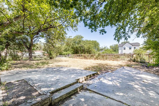1409 Kentucky, San Antonio, TX 78201
