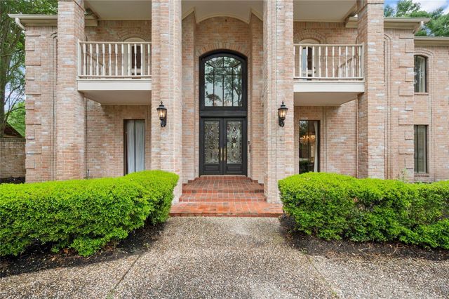 14022 Champions Hamlet Court, Houston, TX 77069