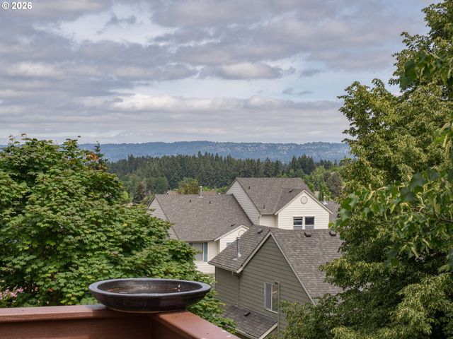 15576 Sw PERIDOT Way, Beaverton, OR 97007