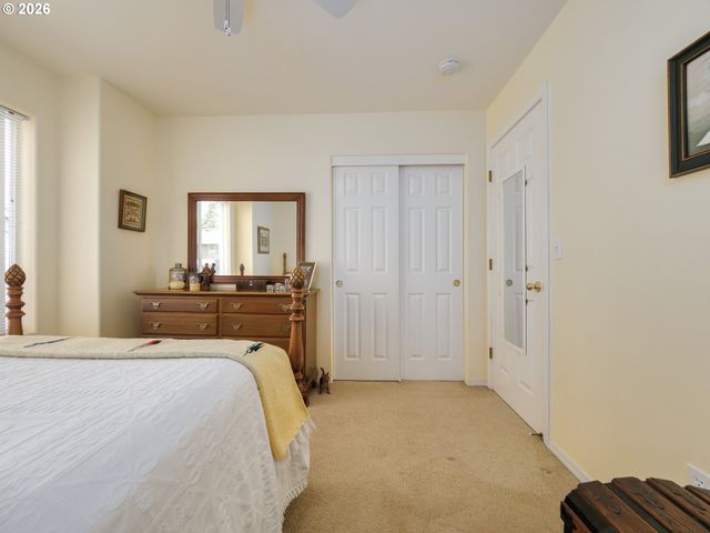 15576 Sw PERIDOT Way, Beaverton, OR 97007