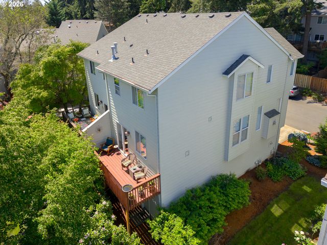 15576 Sw PERIDOT Way, Beaverton, OR 97007