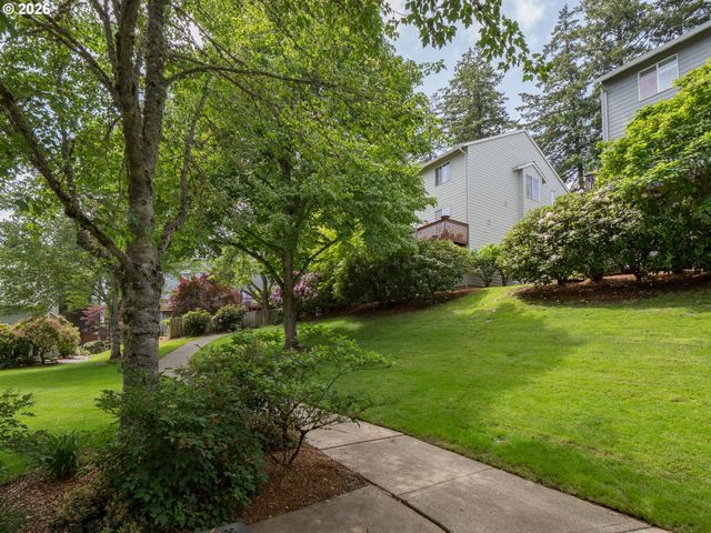 15576 Sw PERIDOT Way, Beaverton, OR 97007