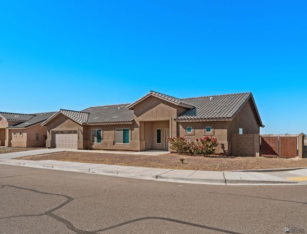 5786 E 44th Pkwy, Yuma, AZ 85365