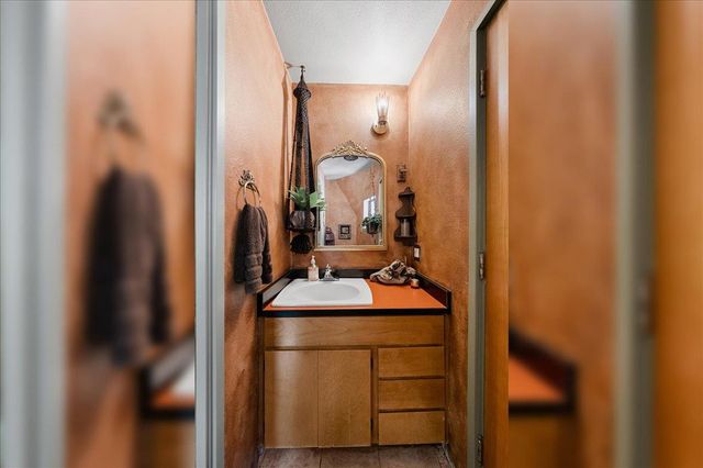 5043 Virginia Bird Mine Ct, Foresthill, CA 95631
