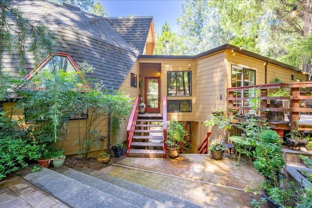5043 Virginia Bird Mine Ct, Foresthill, CA 95631
