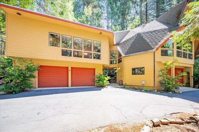 5043 Virginia Bird Mine Ct, Foresthill, CA 95631