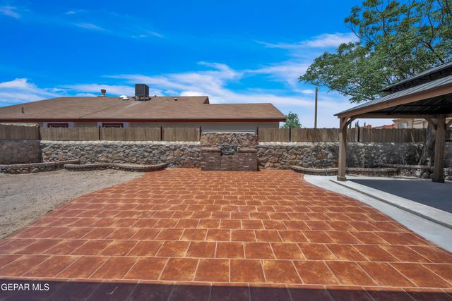 3081 TIERRA HUMEDA Drive, El Paso, TX 79938