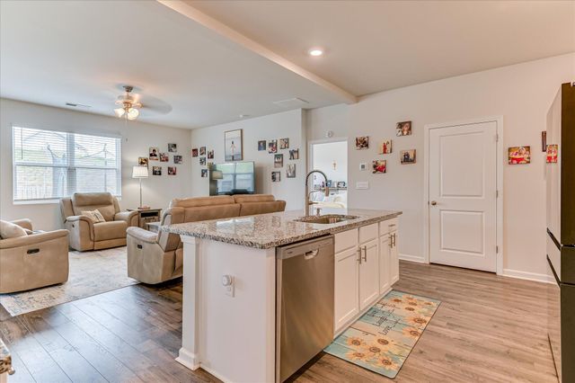 219 Donnington Court, Aiken, SC 29801