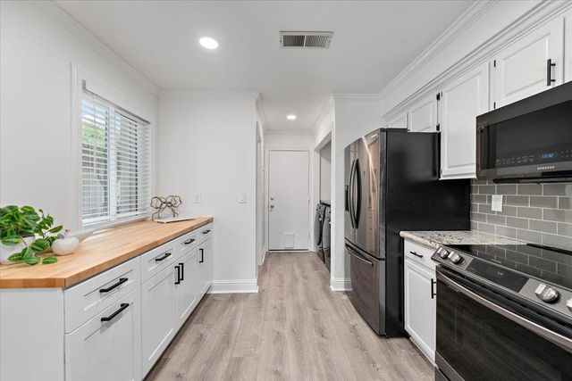 17171 Creekside Circle, Morgan Hill, CA 95037
