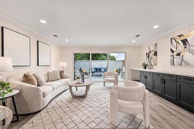 17171 Creekside Circle, Morgan Hill, CA 95037