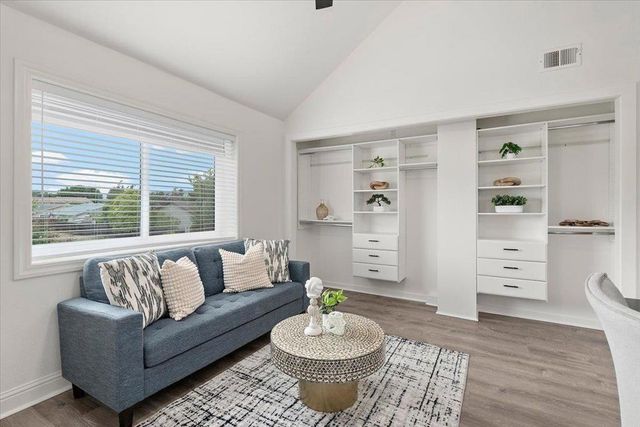 17171 Creekside Circle, Morgan Hill, CA 95037