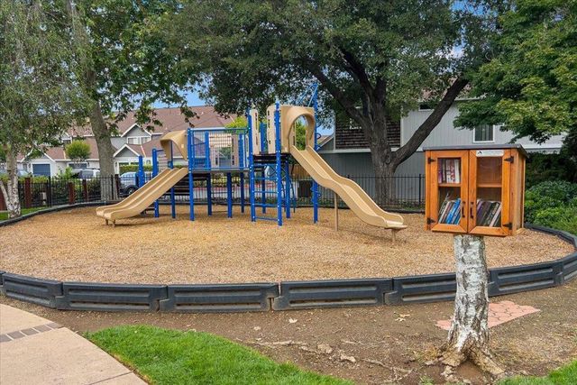 17171 Creekside Circle, Morgan Hill, CA 95037