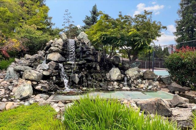 17171 Creekside Circle, Morgan Hill, CA 95037