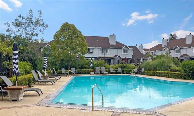 17171 Creekside Circle, Morgan Hill, CA 95037