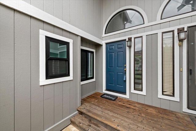 17171 Creekside Circle, Morgan Hill, CA 95037
