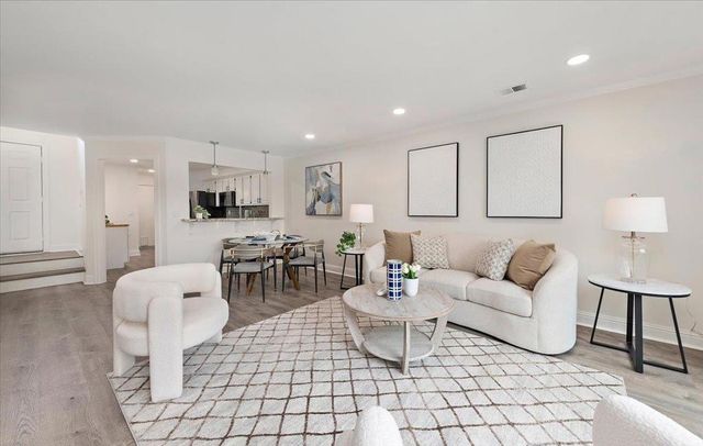 17171 Creekside Circle, Morgan Hill, CA 95037