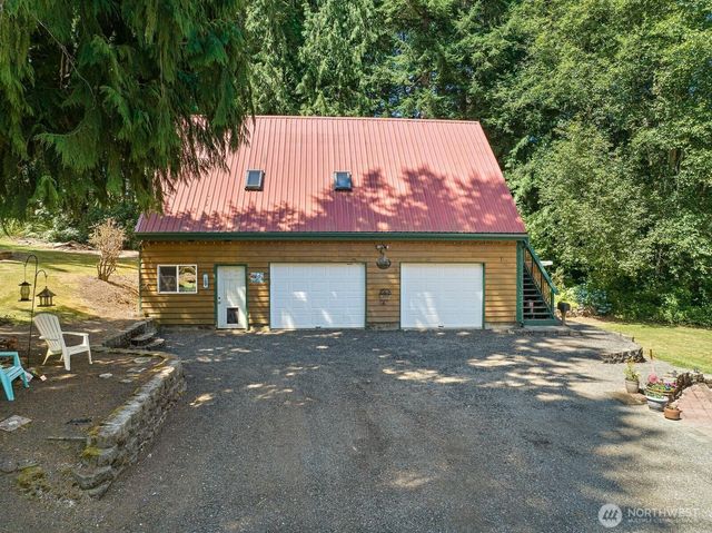 8643 Winslow Drive SW, Olympia, WA 98512