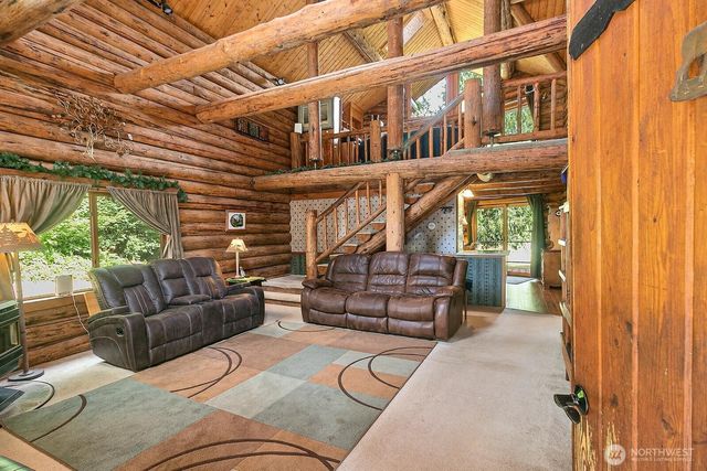8643 Winslow Drive SW, Olympia, WA 98512