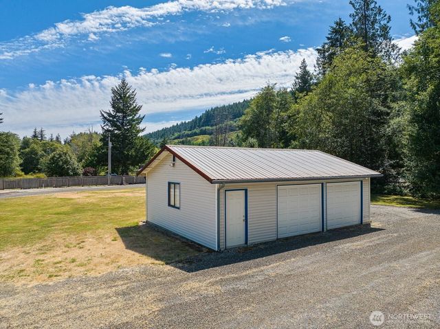 8643 Winslow Drive SW, Olympia, WA 98512