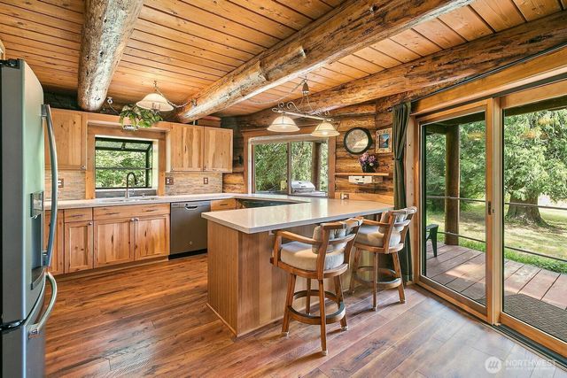 8643 Winslow Drive SW, Olympia, WA 98512