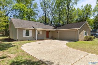12031 Runningmeade Trail SE, Huntsville, AL 35803