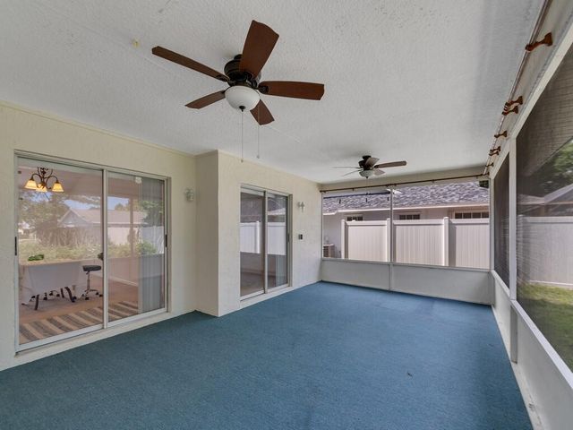 1246 N 41st Avenue, Vero Beach, FL 32960