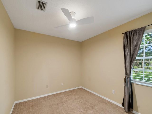 1246 N 41st Avenue, Vero Beach, FL 32960