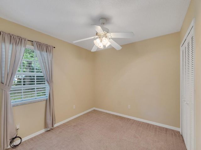 1246 N 41st Avenue, Vero Beach, FL 32960