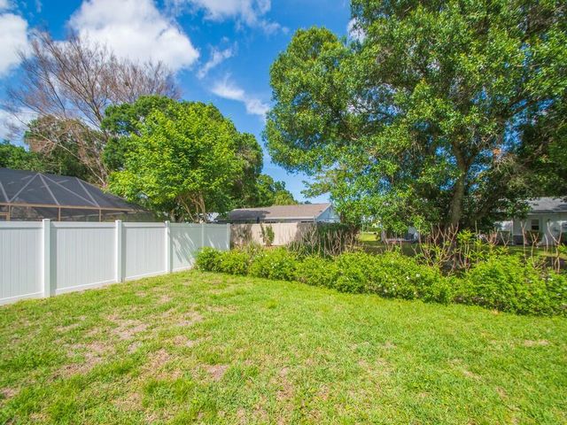 1246 N 41st Avenue, Vero Beach, FL 32960