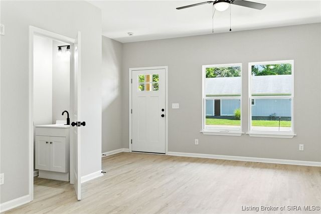 120 Village Lane, Marysville, IN 47141