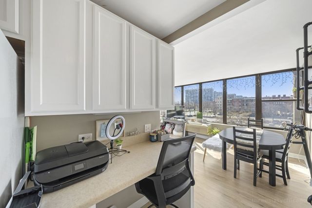 345 E Eastgate Place 306, Chicago, IL 60616
