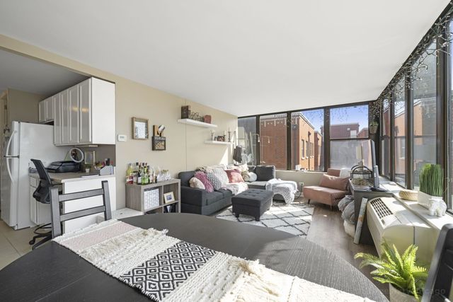 345 E Eastgate Place 306, Chicago, IL 60616