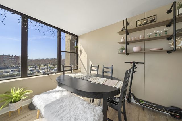 345 E Eastgate Place 306, Chicago, IL 60616