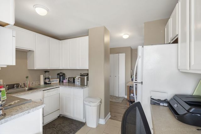 345 E Eastgate Place 306, Chicago, IL 60616