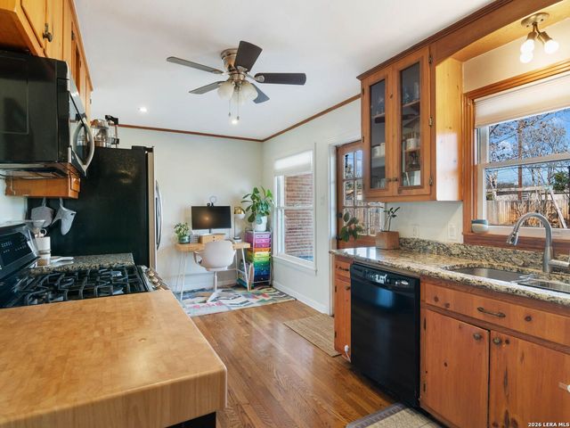 215 Millwood Lane, San Antonio, TX 78216