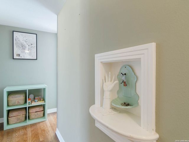 215 Millwood Lane, San Antonio, TX 78216