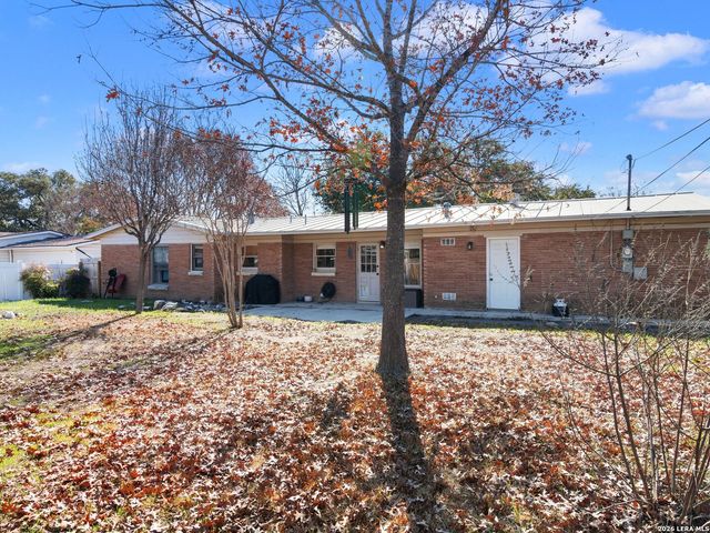 215 Millwood Lane, San Antonio, TX 78216