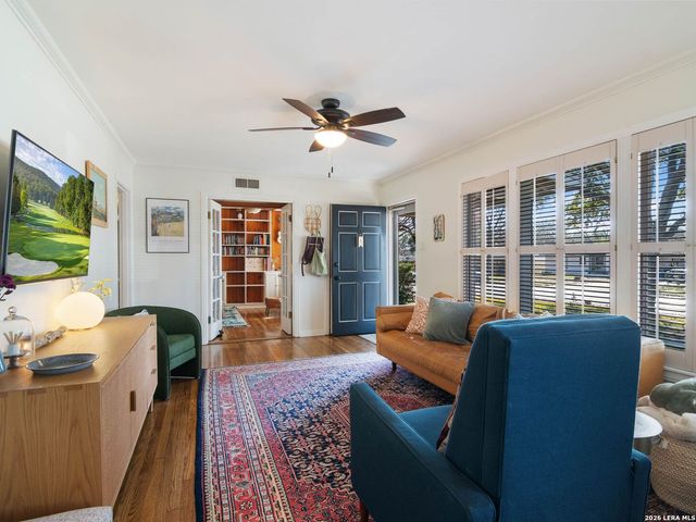 215 Millwood Lane, San Antonio, TX 78216