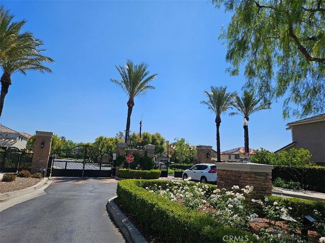 5965 Lost Horse, Fontana, CA 92336