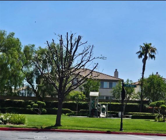 5965 Lost Horse, Fontana, CA 92336