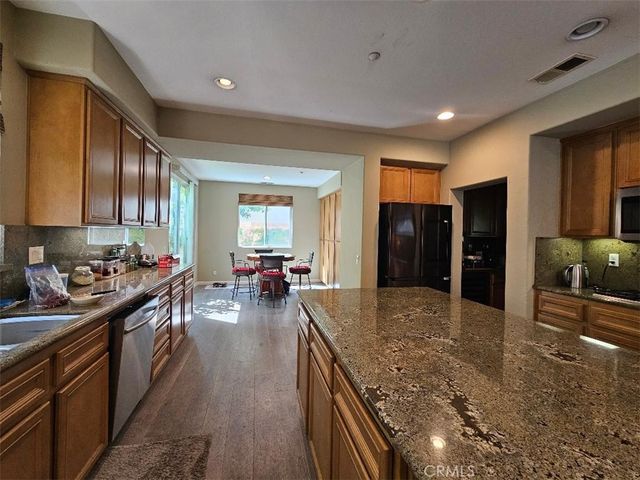 5965 Lost Horse, Fontana, CA 92336