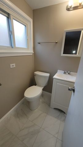 9600 S KOMENSKY Avenue 3W, Oak Lawn, IL 60453