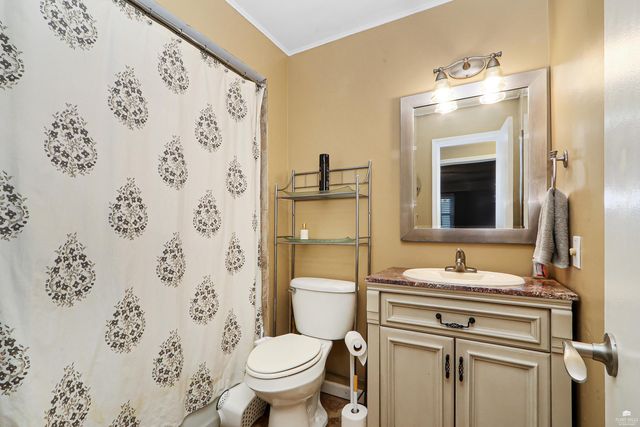 417 Warner Park Rd, Manhattan, KS 66503