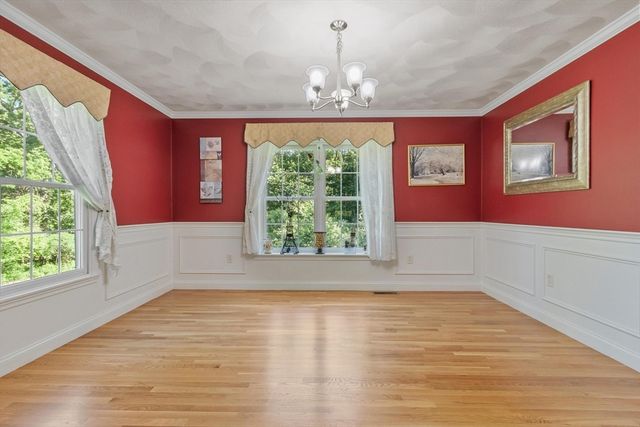 5 Laury Lane, Littleton, MA 01460