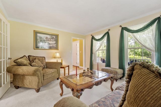 5 Laury Lane, Littleton, MA 01460