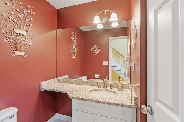 5 Laury Lane, Littleton, MA 01460
