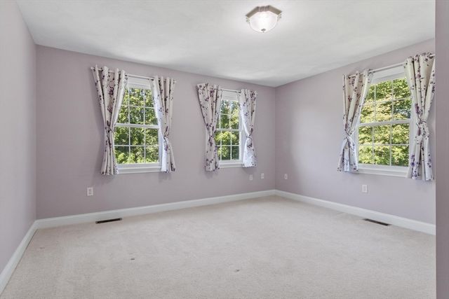 5 Laury Lane, Littleton, MA 01460