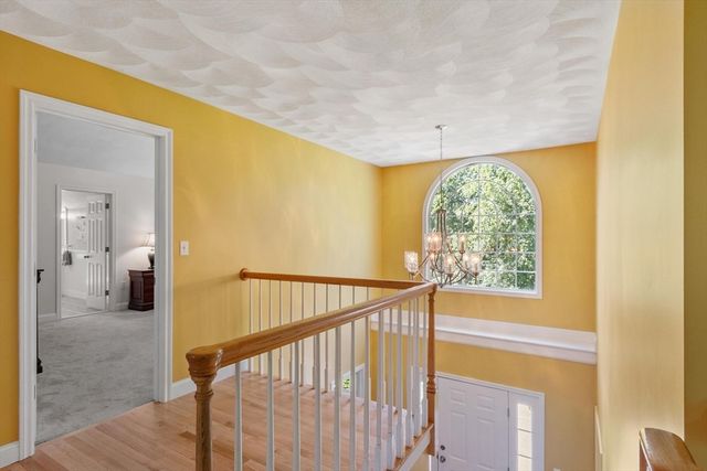 5 Laury Lane, Littleton, MA 01460